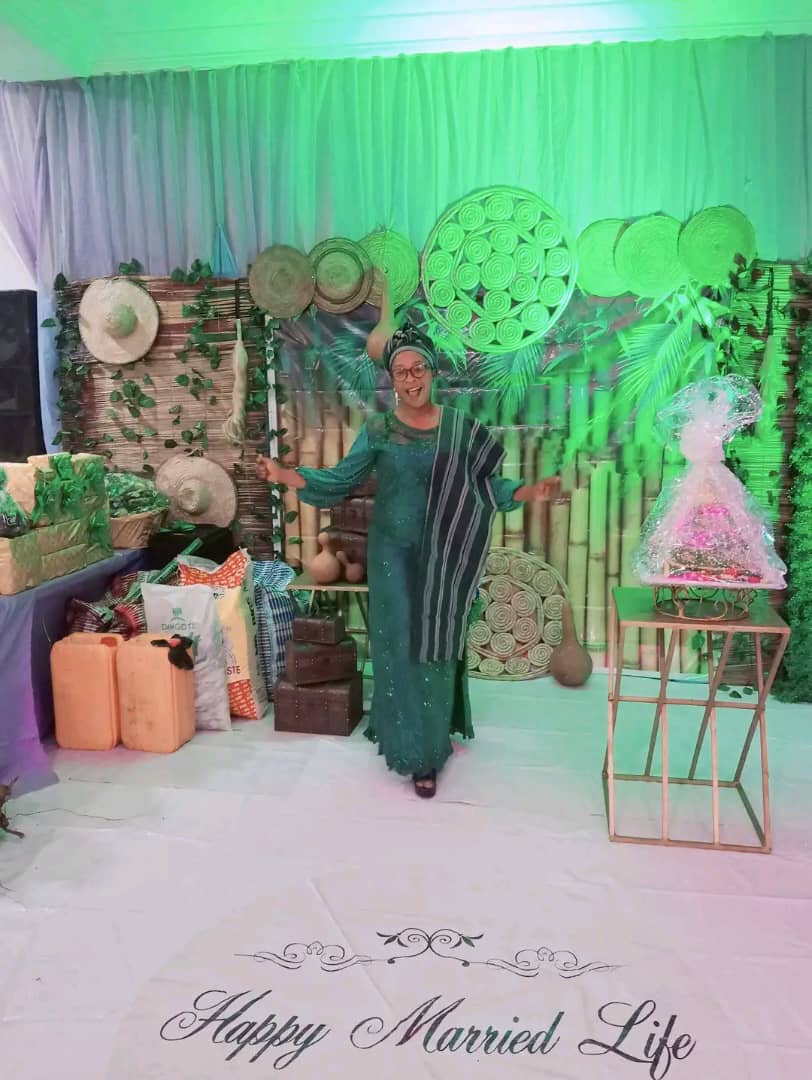 Alaga Iduro and wedding hosting setup by Wendygee Alaga in Abuja, Nigeria